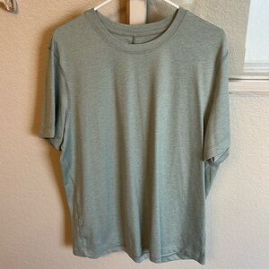 Lululemon Soft Jersey Knit Shirt, size L
